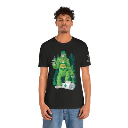 Bigfoot HIGH ROLLER Halloween Cannabis Forest T-Shirt - Premium Sasquatch Lifestyle Legend 420 Apparel