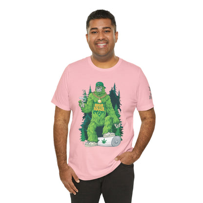 Bigfoot HIGH ROLLER Halloween Cannabis Forest T-Shirt - Premium Sasquatch Lifestyle Legend 420 Apparel